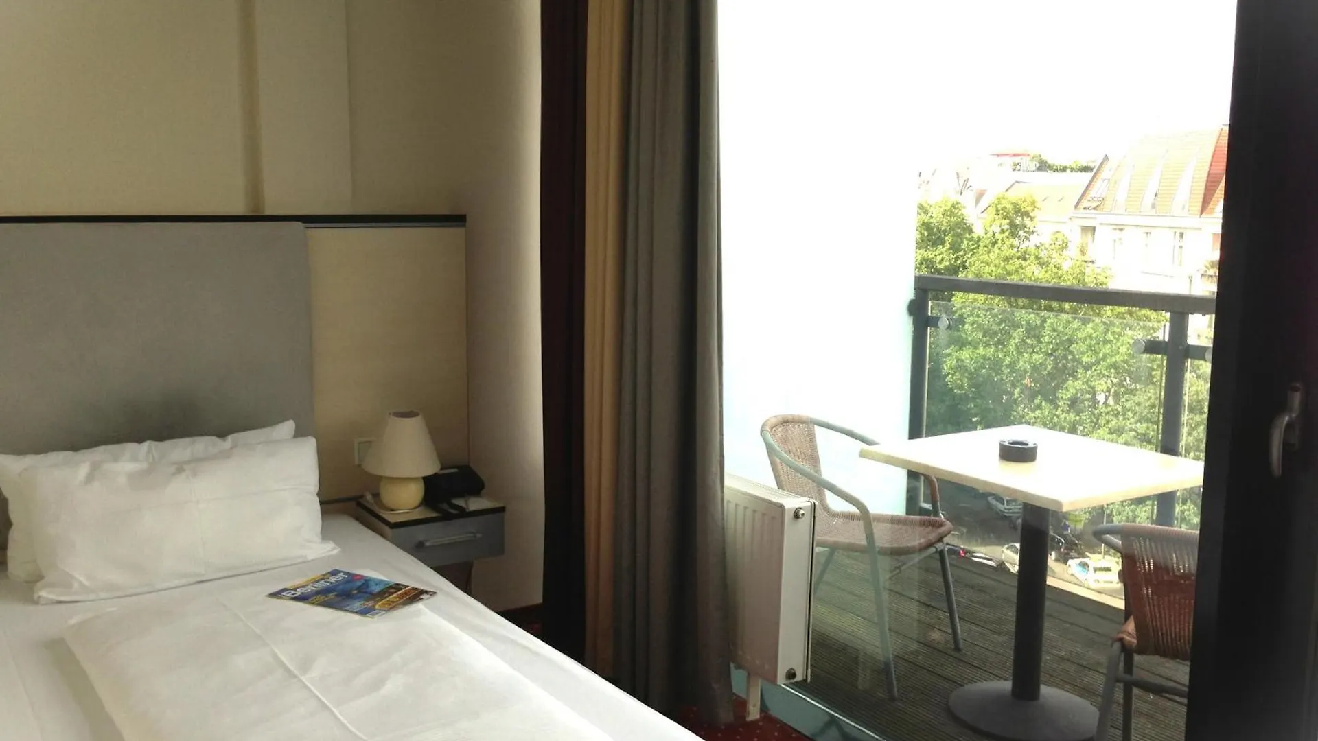 Come Inn Berlin Kurfuerstendamm 3*,  Γερμανία