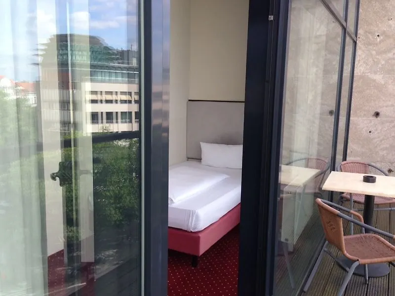 Come Inn Berlin Kurfuerstendamm 3*,  Γερμανία